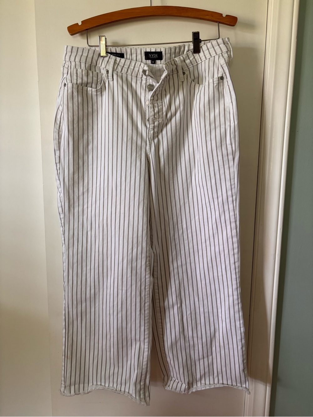 NYDJ White Jeans with Black Pinstripes — Wide Leg